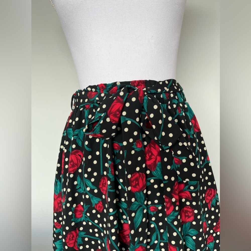 Rose Polka Dot Skirt | Size M | EUC - Picture 3 of 8